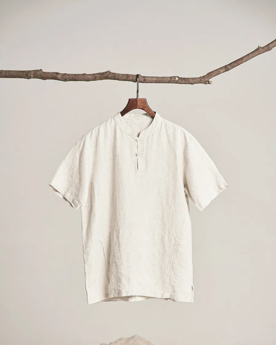 Camisa blanca en gancho